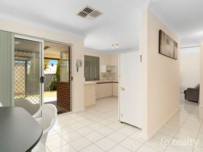 2/28 Cox Street, Mandurah WA 6210
