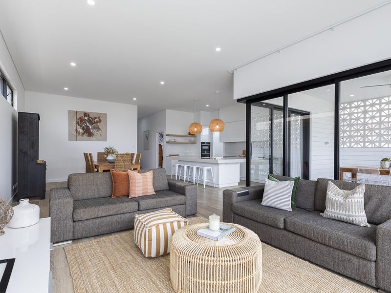 42 Matlock Street, Mount Hawthorn