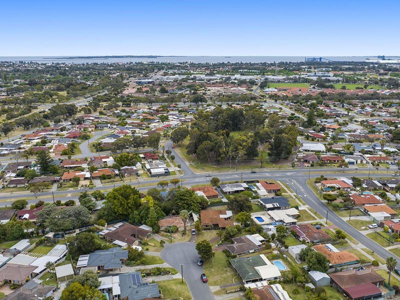 8 Ell Place, Cooloongup