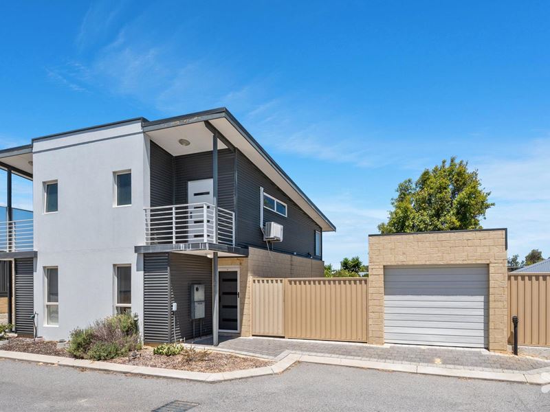 4/25 Southwell Crescent, Hamilton Hill