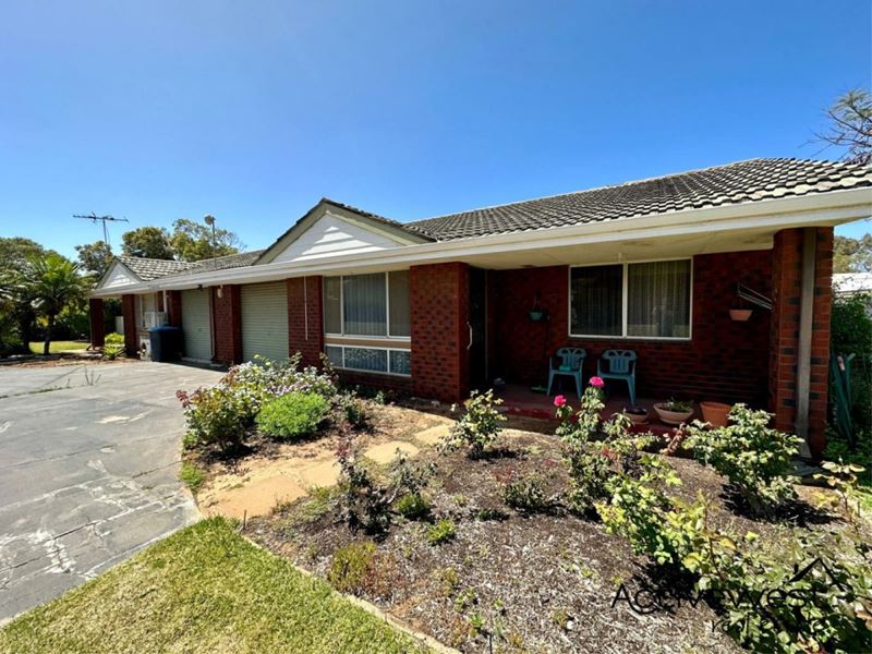 4/234 Place Road, Wonthella