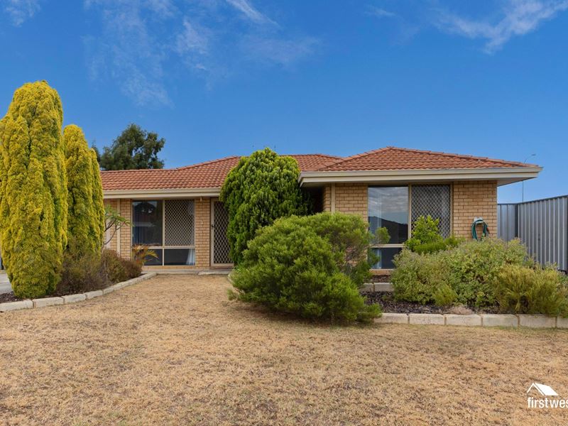 38 Serpentine Gardens, Clarkson