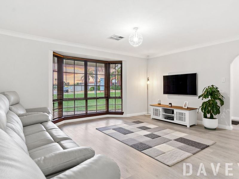 32 Claygate Way, Kingsley