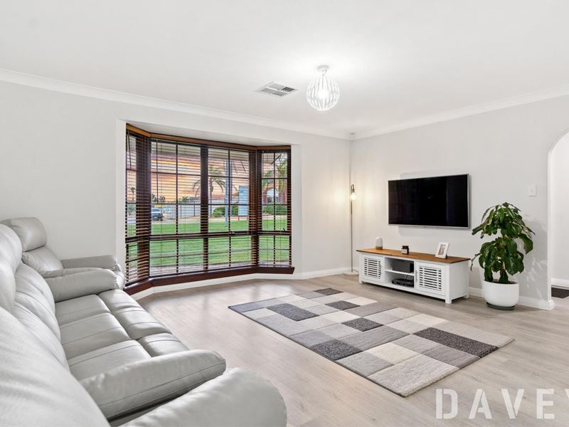 32 Claygate Way, Kingsley WA 6026