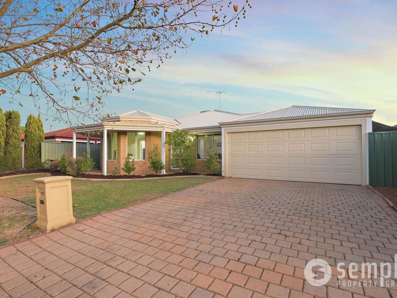 81 Folland Parade, Atwell