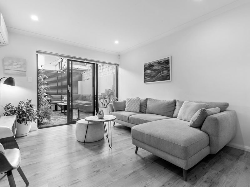3/108 Duke Street, Scarborough