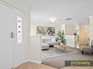 58 The Lakes Boulevard, Jandakot WA 6164