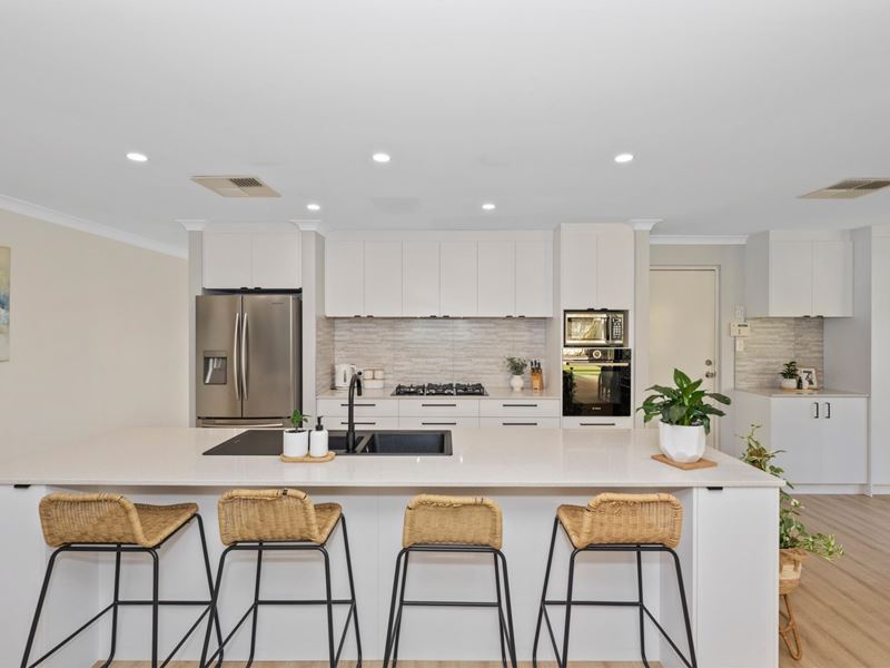 2 Argyle Fairway, Lakelands