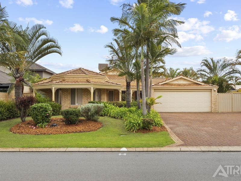 11 Illawarra Crescent, Canning Vale