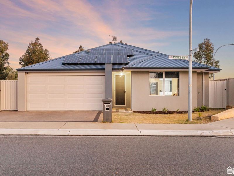 18 Finesse Road, Hilbert