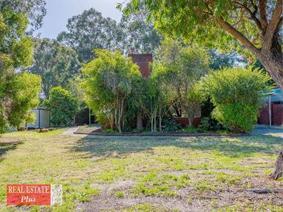 22 Gotha Way, Forrestfield WA 6058