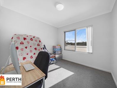 17/29 McNicholl Street, Rockingham WA 6168