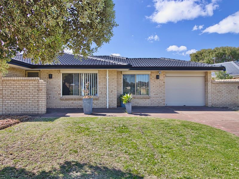 53 Lakemba Way, Waikiki