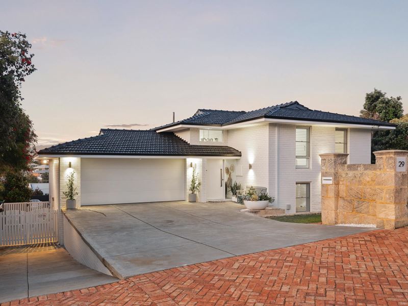 29 Ross Avenue, Sorrento