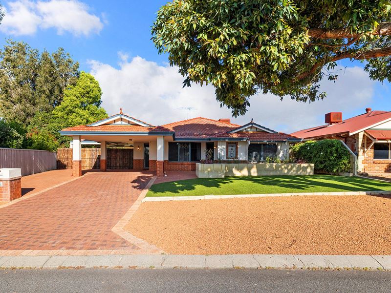 8 Torquata Boulevard, Helena Valley