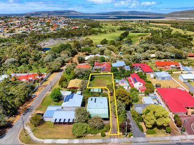 182a Lower King Road, Bayonet Head WA 6330