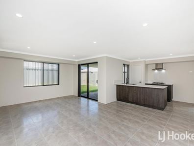 41 Howden Parade, Alkimos WA 6038