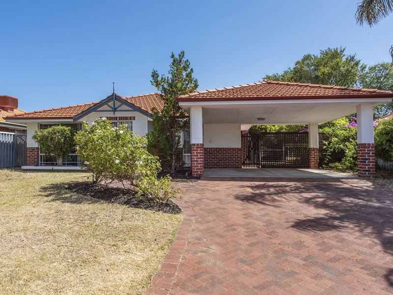 24 Grand Ocean Boulevard, Port Kennedy