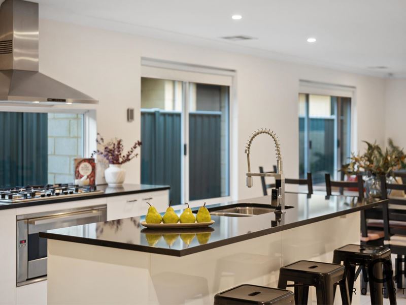 14 Scholar Terrace, Coolbellup