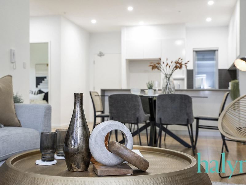 92/33 Newcastle Street, Perth