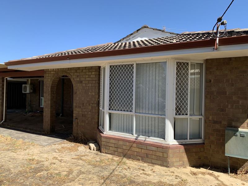 8 Willowmead Way, Kelmscott