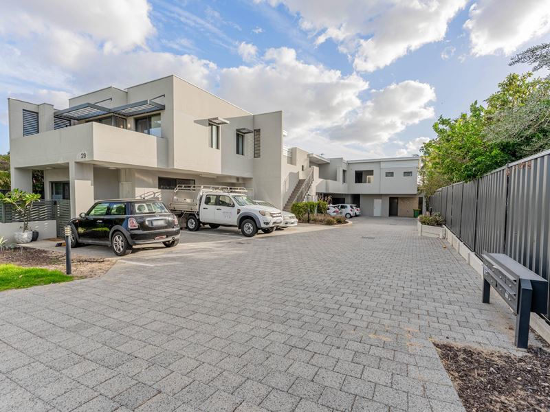 2/29 Coolbellup Ave, Coolbellup WA 6163