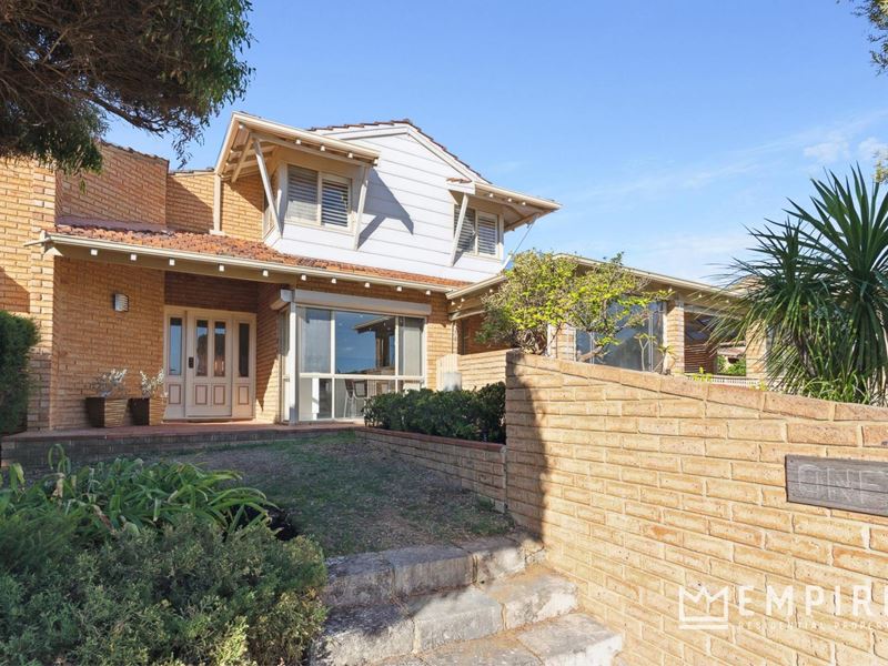 1 Lotus Close, Coogee