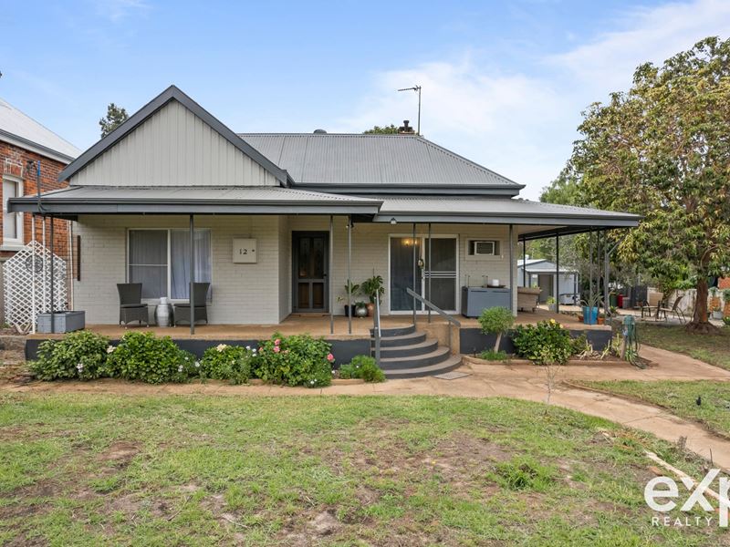 12 Phillips Street, Bridgetown WA 6255