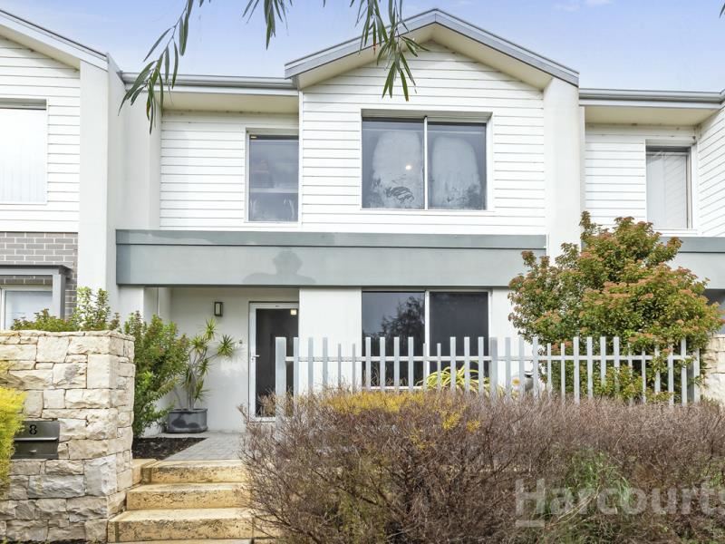 8 Garnet Lane, Eglinton
