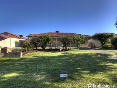 6 Tasman Court, Thornlie WA 6108