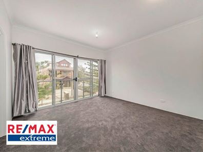 1/8 Bouvard Walk, Clarkson WA 6030