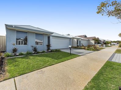 71 Adelong Avenue, Golden Bay WA 6174