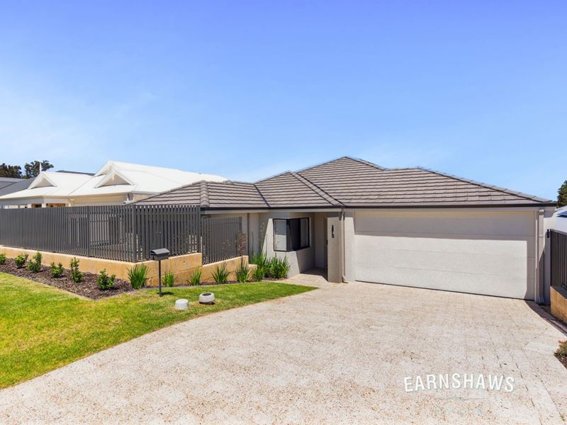 4 Remarkable Rise, Jane Brook WA 6056