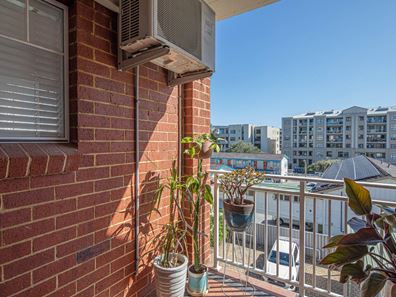 16/62 Bronte Street, East Perth WA 6004