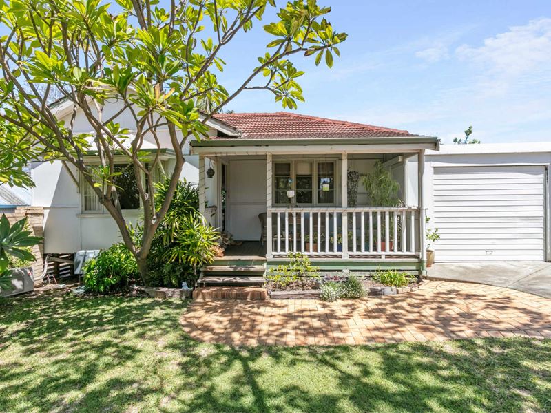 239 Marmion Street, Palmyra