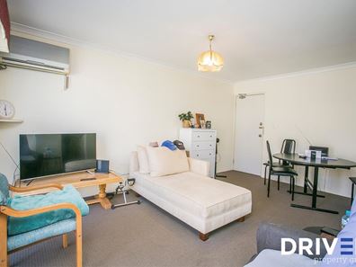 2/65 Wheatley Street, Gosnells WA 6110