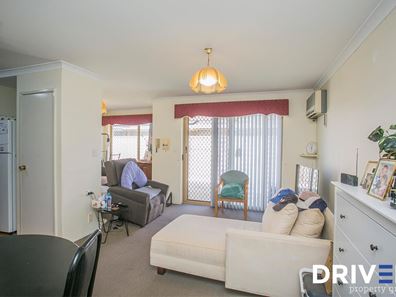 2/65 Wheatley Street, Gosnells WA 6110