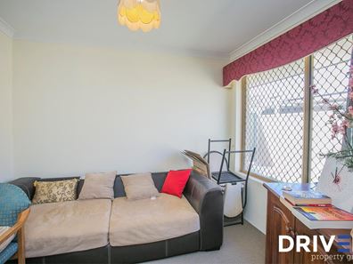 2/65 Wheatley Street, Gosnells WA 6110