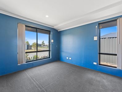 8 Saltwater Street, Baldivis WA 6171