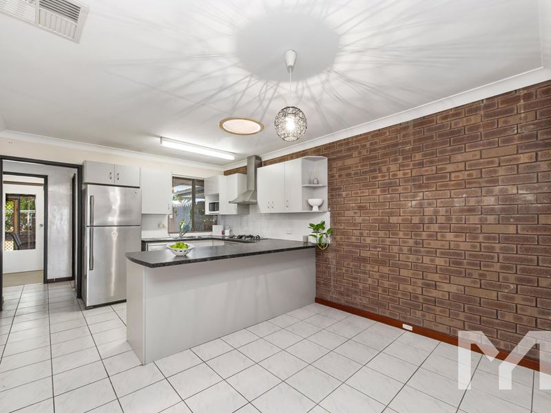51A Estevan Way, Ferndale