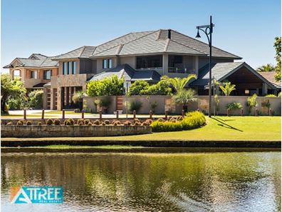 13 Illawarra Crescent, Canning Vale WA 6155