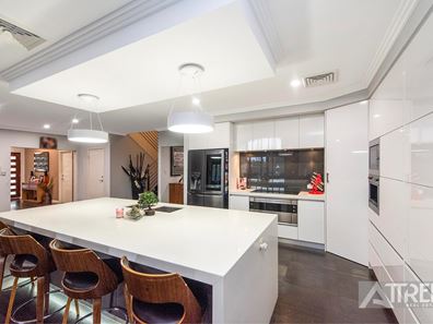 13 Illawarra Crescent, Canning Vale WA 6155