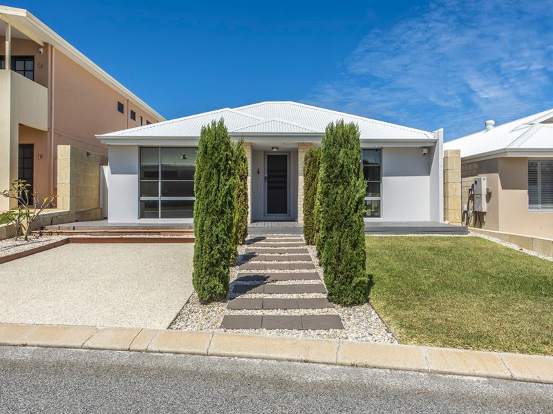 21 Nambucca Way, Secret Harbour