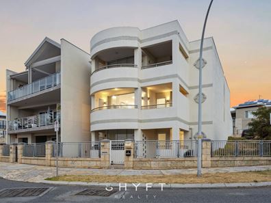 2/17 Boston Quays, Mindarie WA 6030