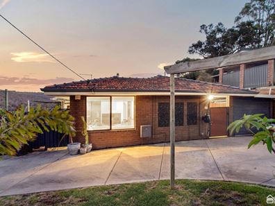 14 Mirria Way, Mount Nasura WA 6112