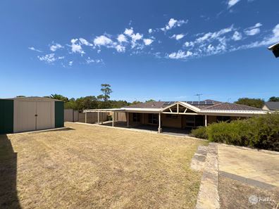 13 The Ramble, Parmelia WA 6167