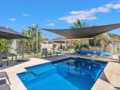 63 Midsummer Circle, Pinjarra WA 6208