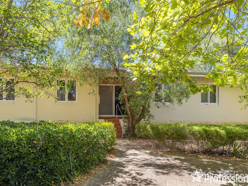 3/63 Madden Way, Parmelia WA 6167