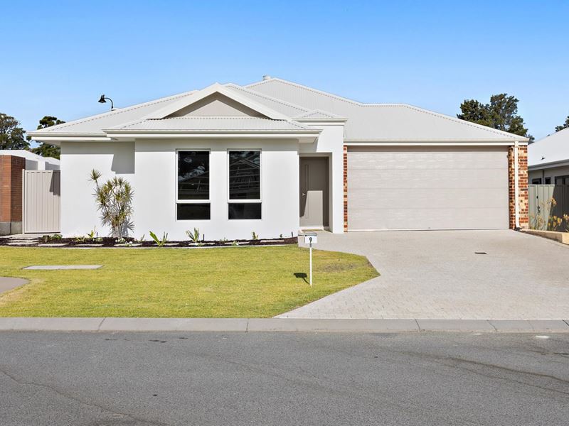 9 Hoking Cove, Ellenbrook WA 6069