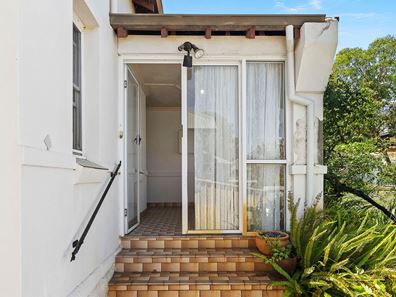 165 Egina Street, Mount Hawthorn WA 6016